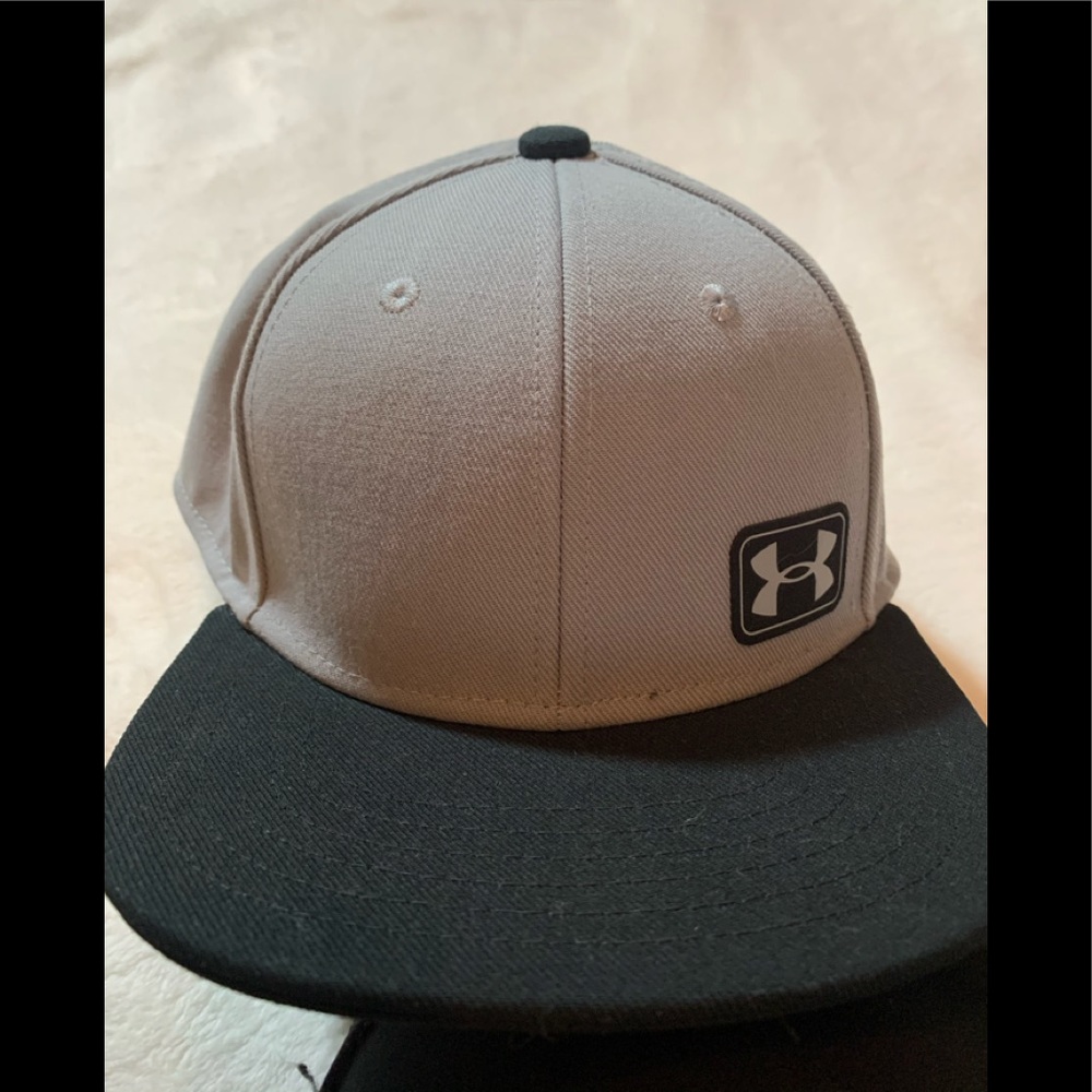 Under Armor hat Youth kids.